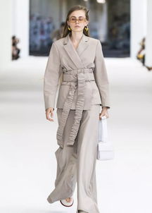 服裝設(shè)計(jì)本布腰帶,展現(xiàn)女性無限魅力